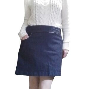 Denim skirt Mini Dark blue color Size 14 OLD NAVY NWT